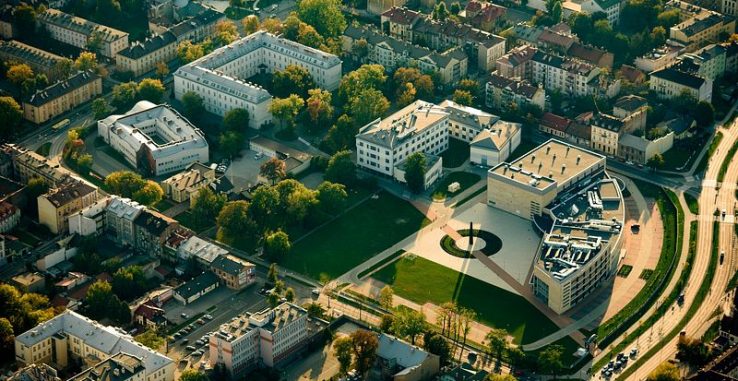 Absolwenci polonistyki w finale konkursu im. Czesława Zgorzelskiego